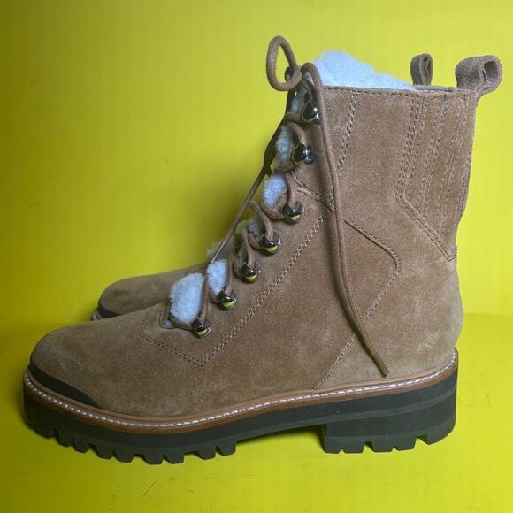 Marc Fisher Women's Izzie Lugsole Ankle Leather Boot Size 7.5 Winter Sheep Fur - Picture 2 of 9